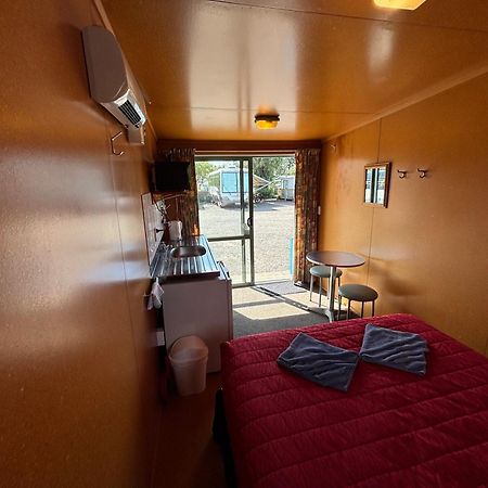 Westshore Holiday Park Napier Exterior photo