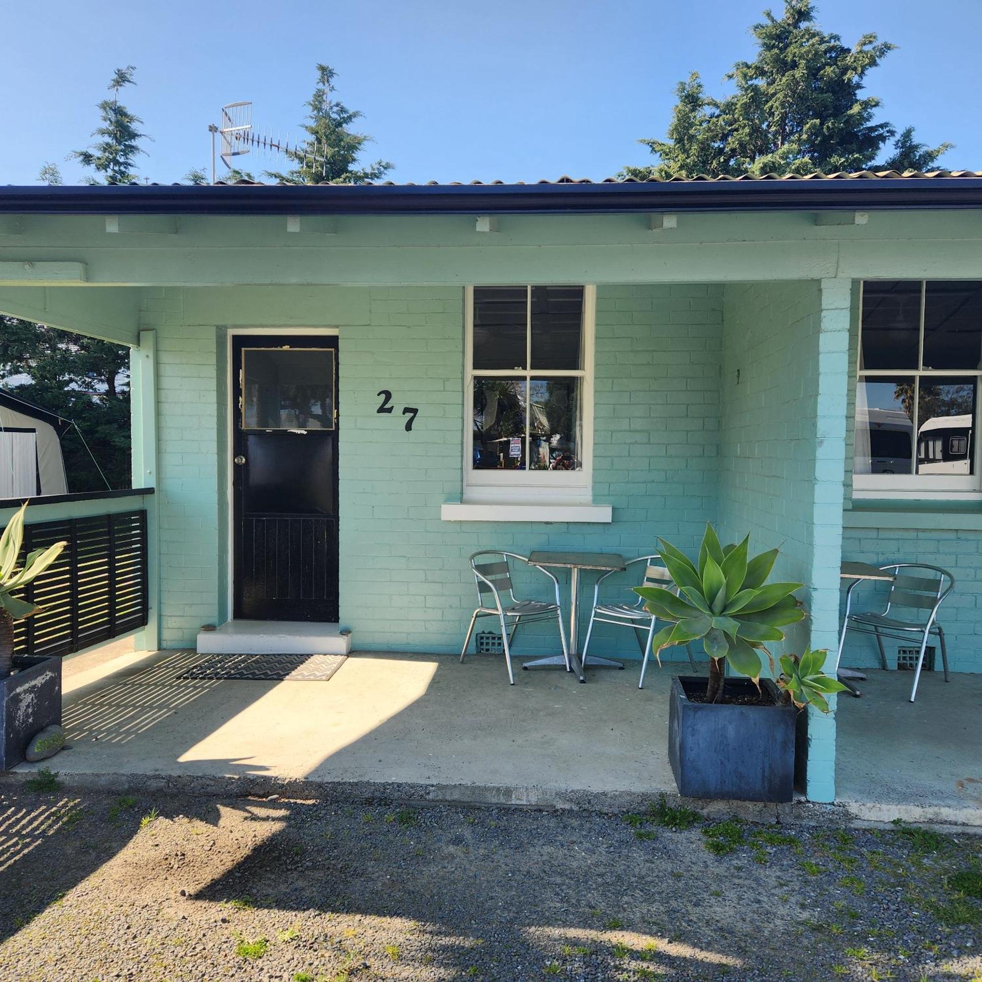 Westshore Holiday Park Napier Exterior photo