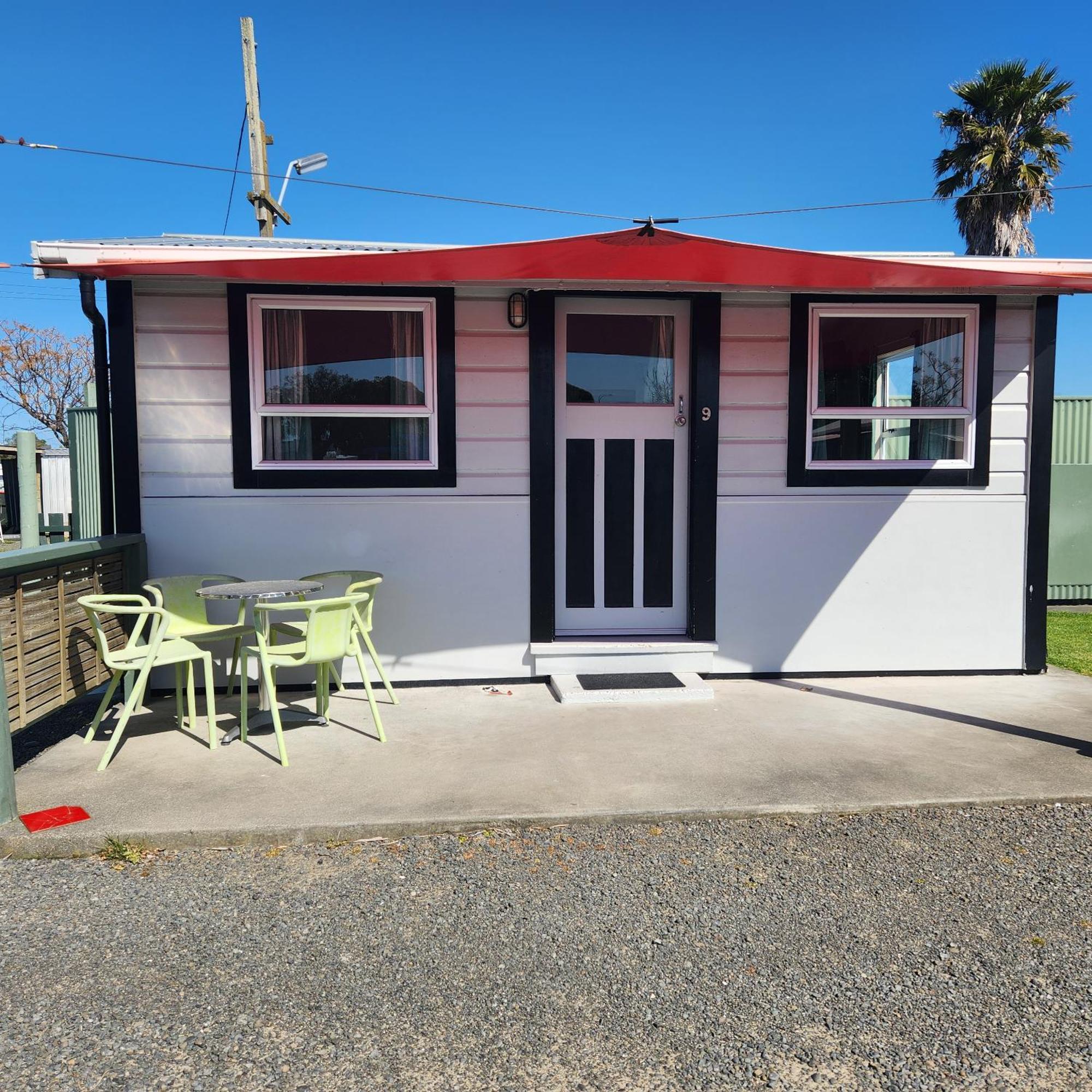 Westshore Holiday Park Napier Exterior photo