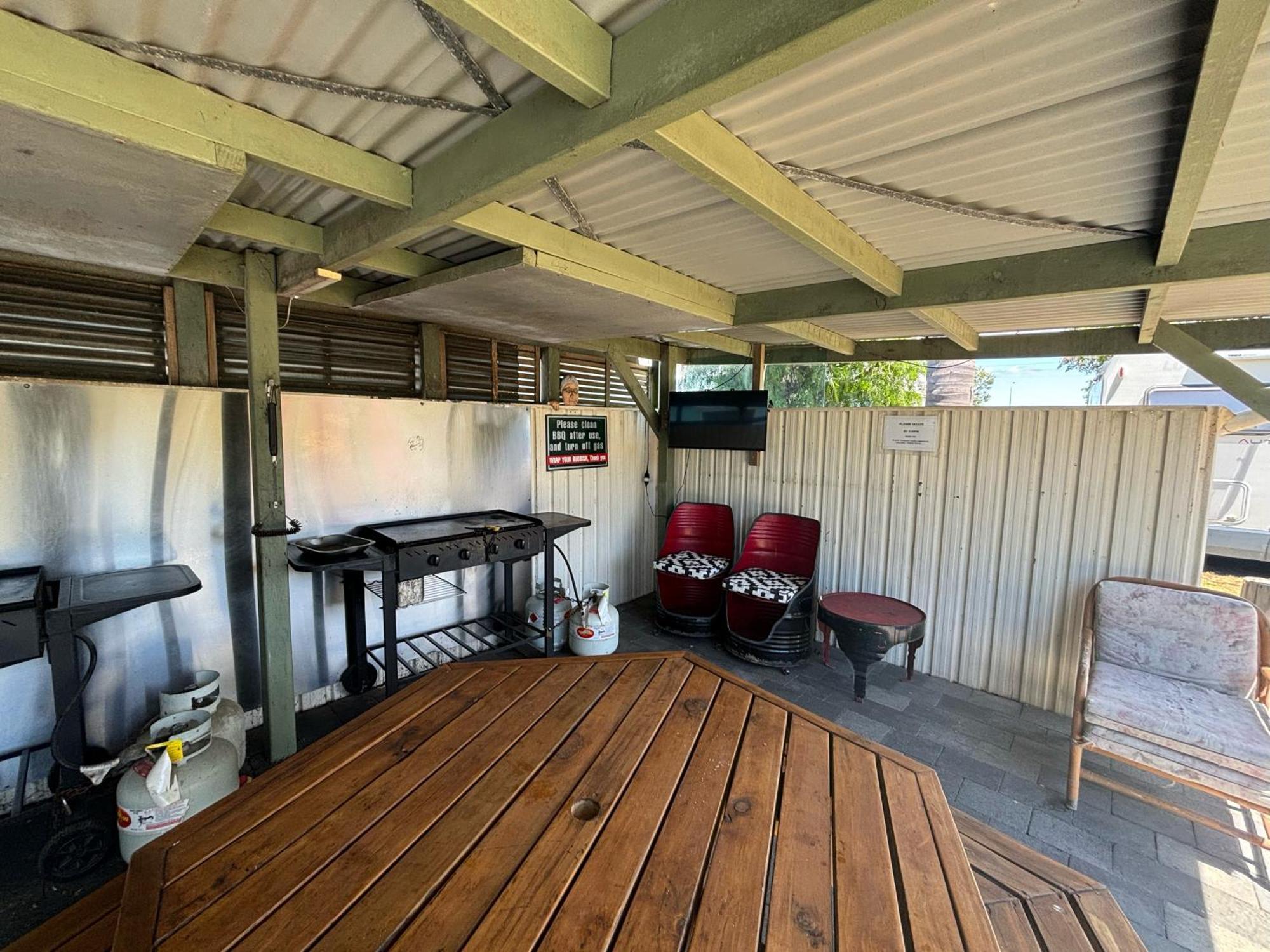 Westshore Holiday Park Napier Exterior photo
